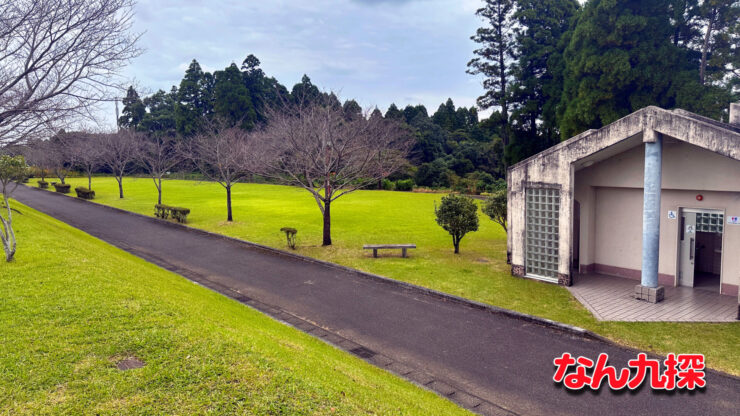 学園木花台にある木花公園のトイレ