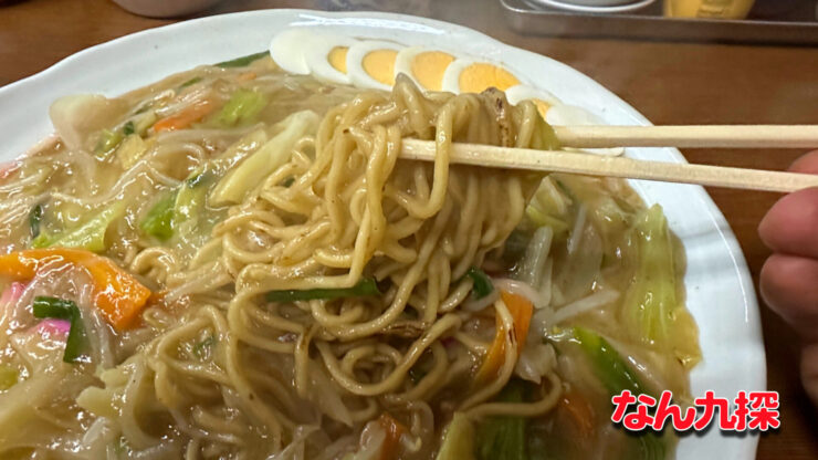 らーめん一心のあんかけやきそばの麺