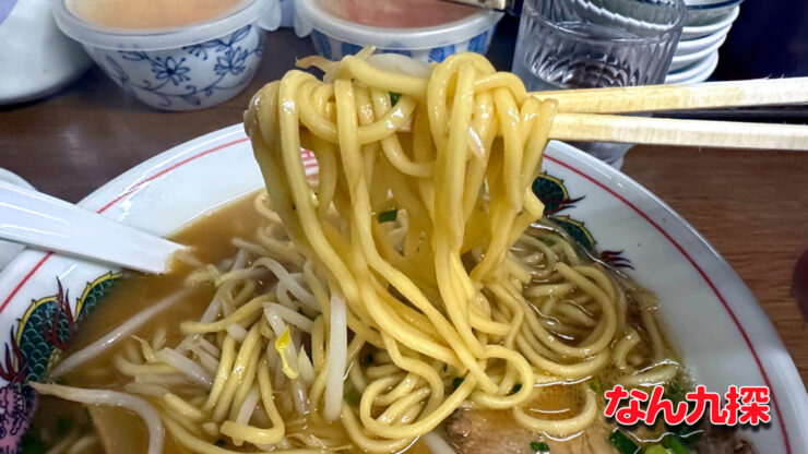 「らーめん一心」のラーメンの麺