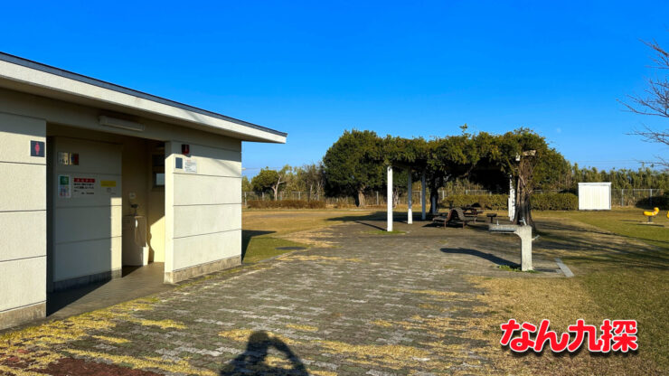 「赤江ふれあい公園」のトイレ