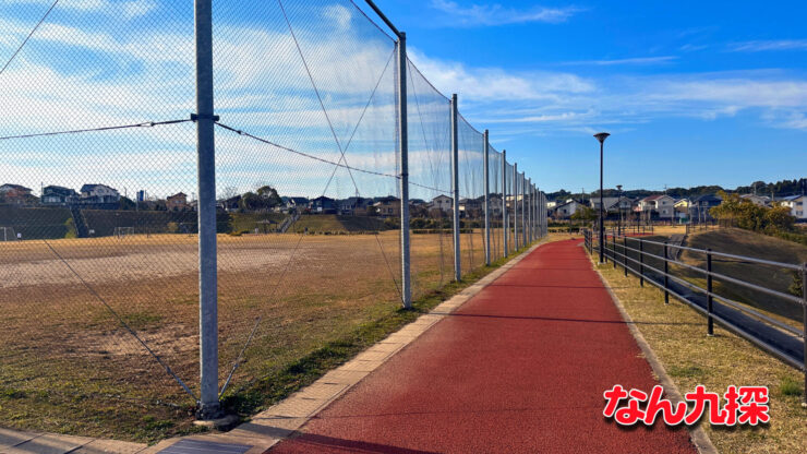 加納公園の通路