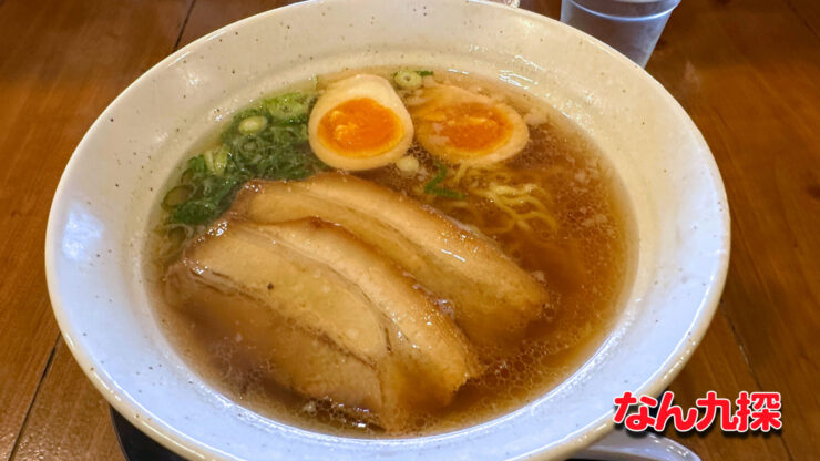 味噌ぎ家 本郷店の特製醤油ラーメン